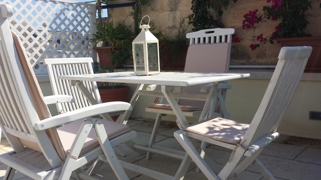 B&B Corte Dei Taralli Lecce Exteriör bild