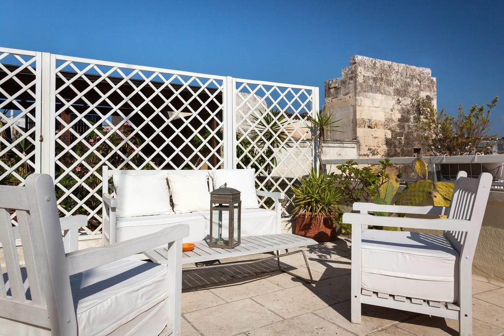 B&B Corte Dei Taralli Lecce Exteriör bild