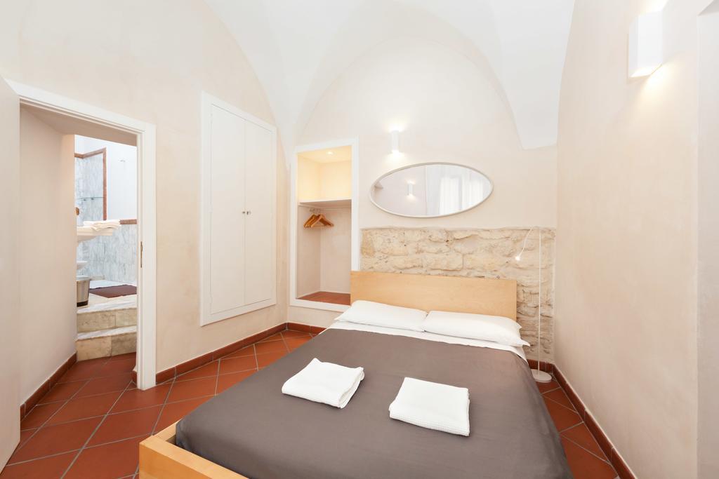B&B Corte Dei Taralli Lecce Rum bild